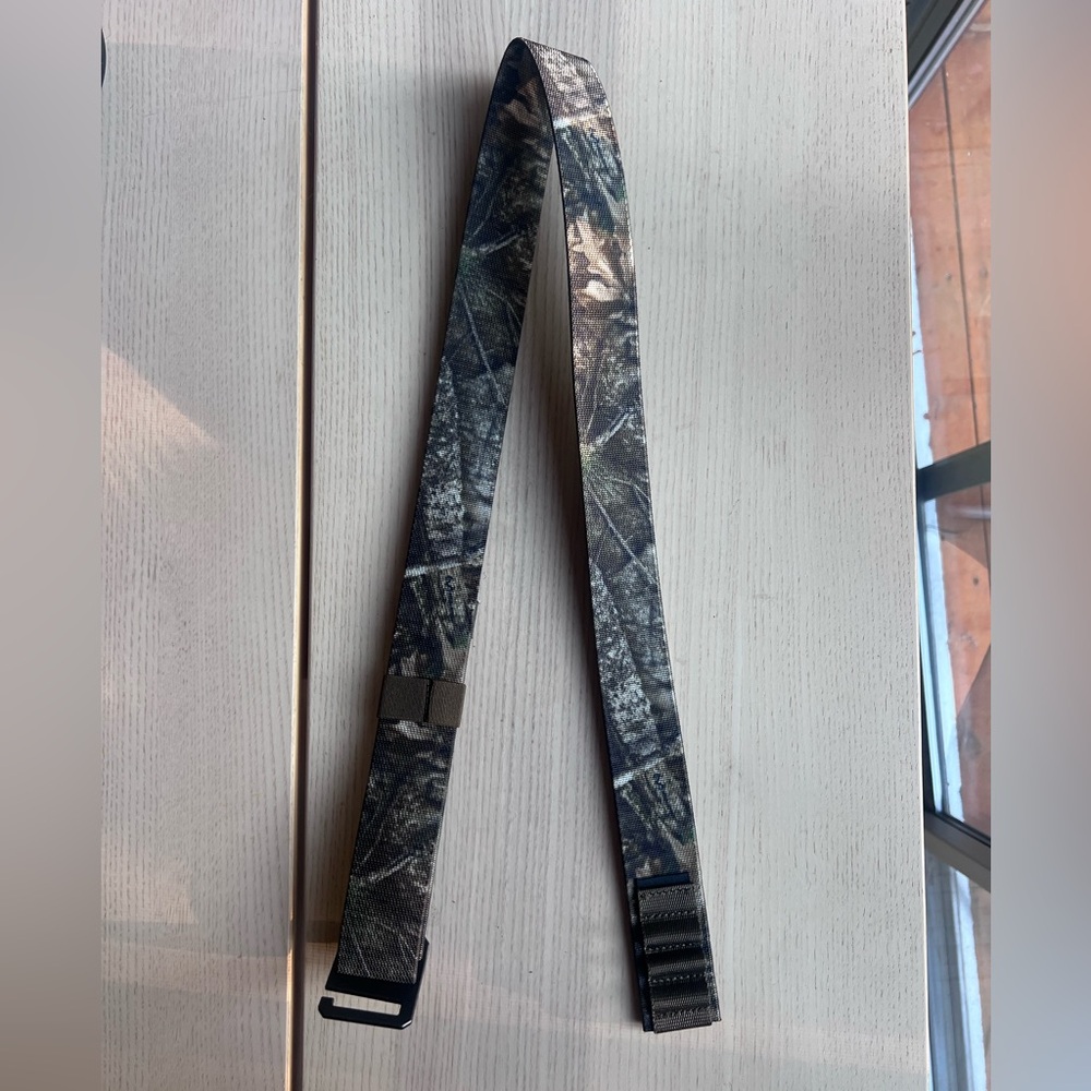 Arcade Camo Hardware Alu Belt size M/L NWOT